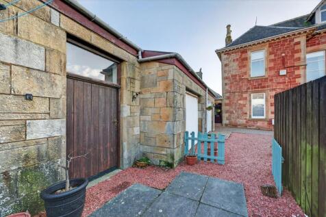 8 buchanan street, largs_42.jpg