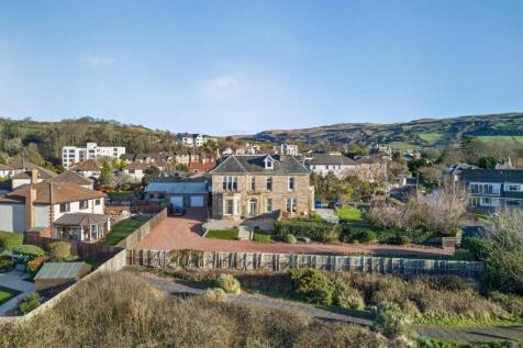 8 buchanan street, largs_43.jpg