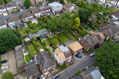 WH - 29 Downs Road6.jpg