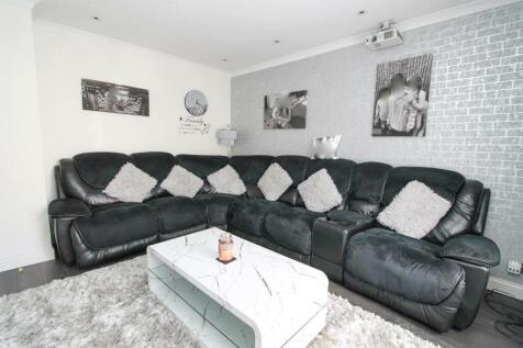 lounge b.jpg