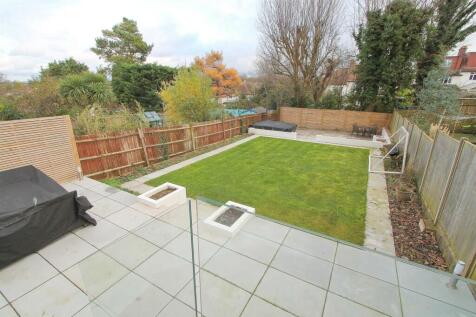 garden b.jpg