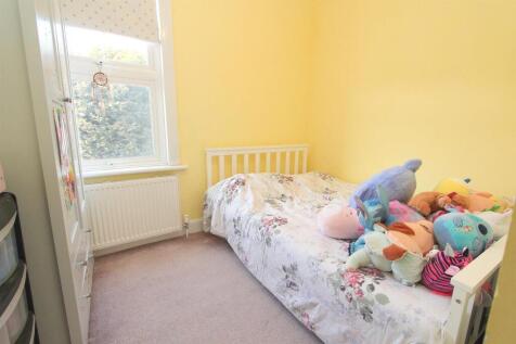 bed 3.jpg