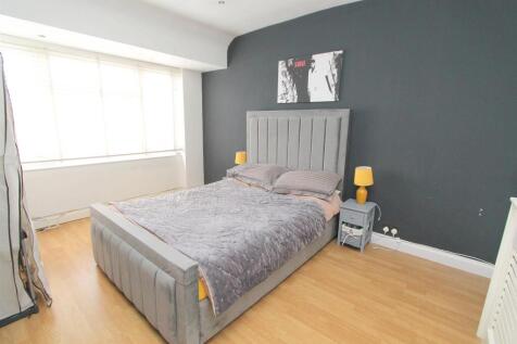 BED 1.jpg