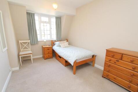bed 3.jpg