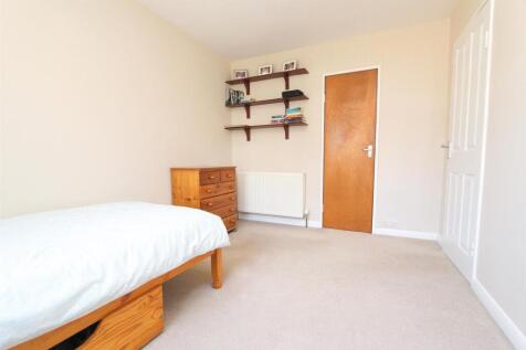 bed 3b.jpg