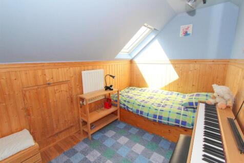 bed 5.jpg