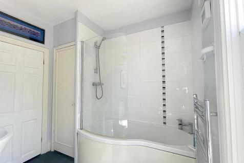 bath b 1.jpg