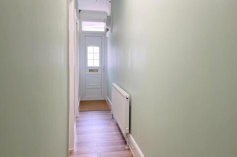 hall 1.jpg