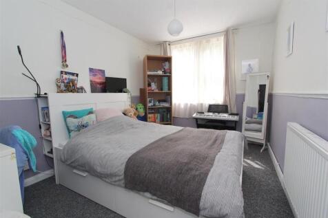 bed 1.JPG