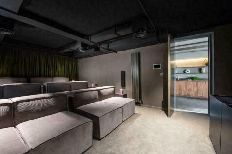 Residents Cinema