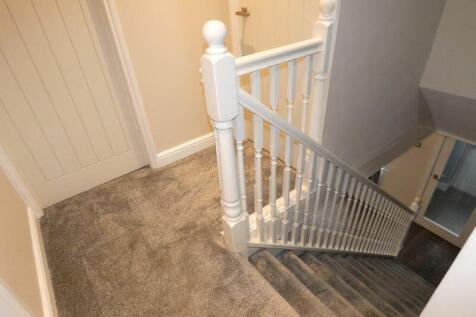 Landing/Stairs