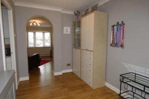 Dining Room into Lounge