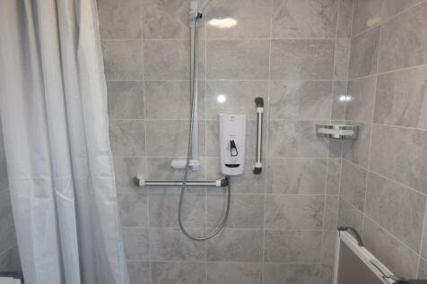 First floor Shower Room
