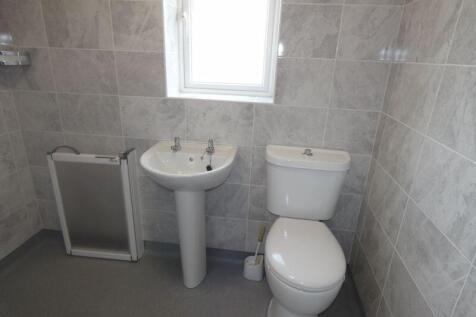First floor Shower Room