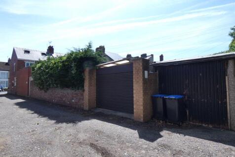 Garage door to off street parking/Drive