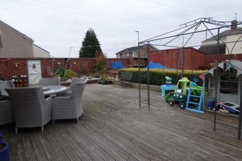 Rear Garden/Decking Area
