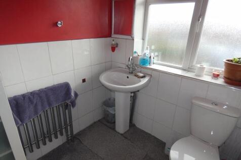 First Floor Bathroom