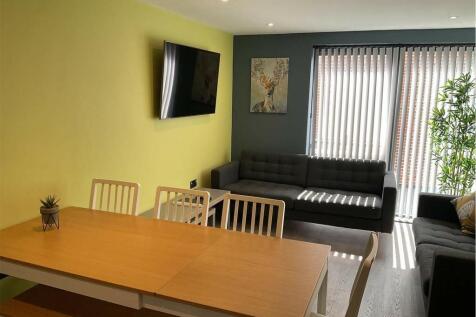 Flat 6 Dining