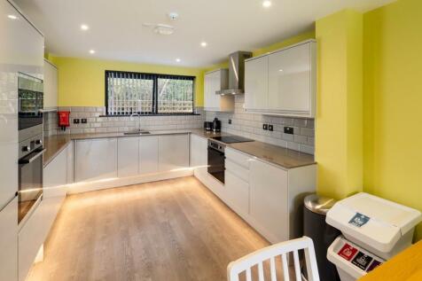 Communal Kitchen