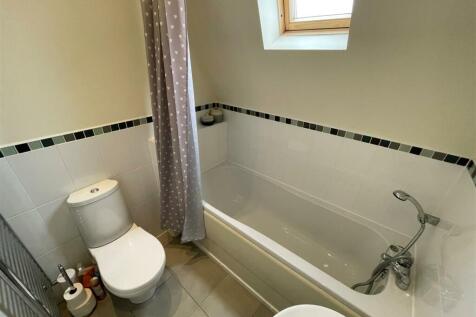 St Thomas Close Bathroom