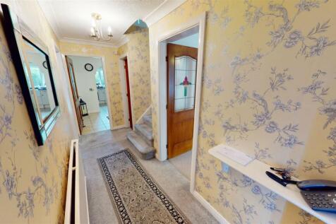 Ashfield Crescent Hallway