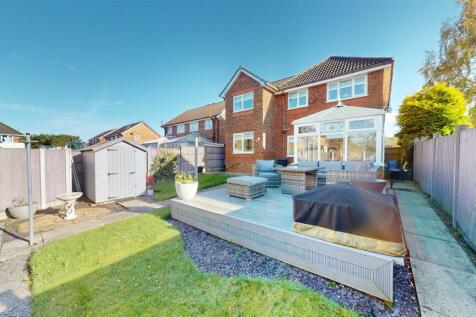 Ashbury Drive Rear Garden