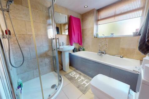 Dearnham Avenue Bathroom