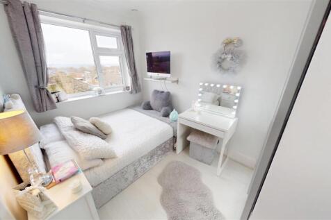 Newton Road Bedroom