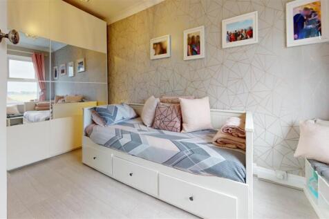 Newton Road Bedroom