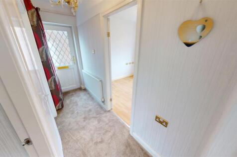 Oak Tree Road Hallway