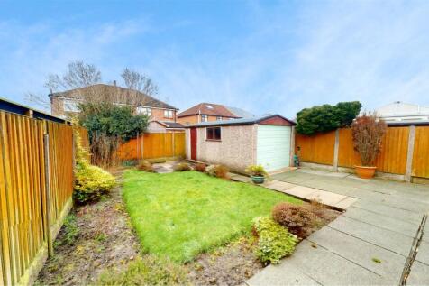 Oak Tree Road Rear Garden