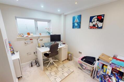 Stretton Avenue Reception Room