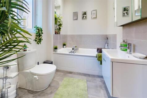 Cherwell Avenue Bathroom