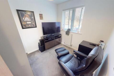 Cherwell Avenue Bedroom