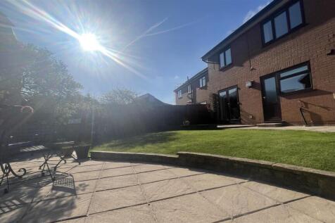 Long Meadow - Rear Garden