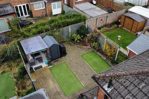 Carmelite Crescent Rear Garden