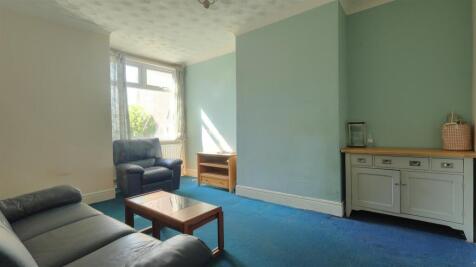 Clipsley Lane Reception Room