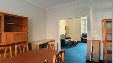 Clipsley Lane Reception Room