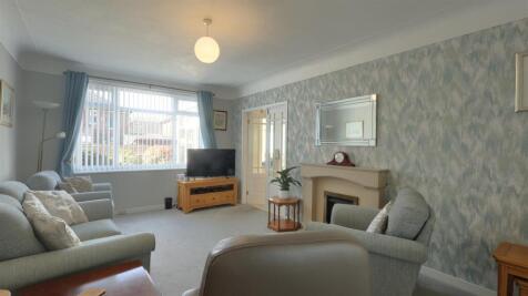 Calderhurst Drive Living Room