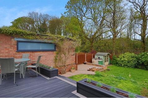 Ellis Road Rear Garden