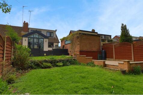Ellis Road Rear Garden