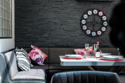 St Helens Road Dining Area