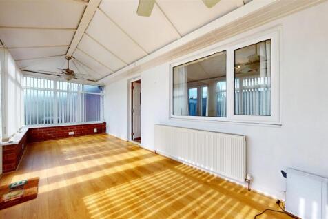 Wells Avenue Conservatory