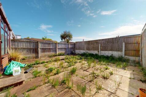 Wells Avenue Rear Garden