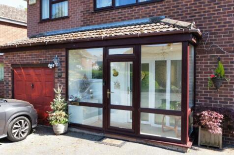 Heyes Avenue Porch