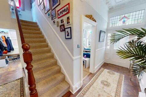 Hampton Road Hallway