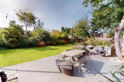 Hampton Road Rear Garden