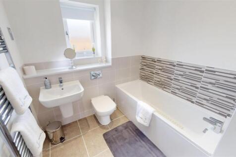 Sherbrook Drive Bathroom