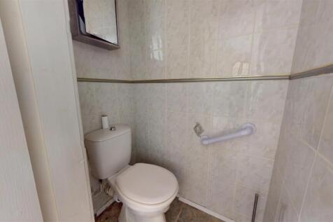 Avondale Road WC