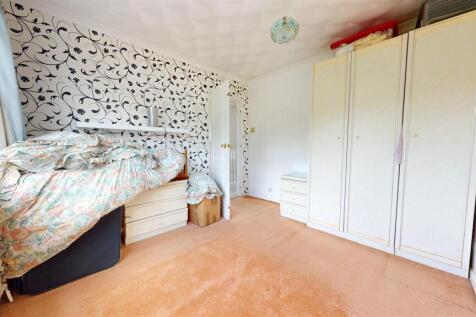 Avondale Road Bedroom
